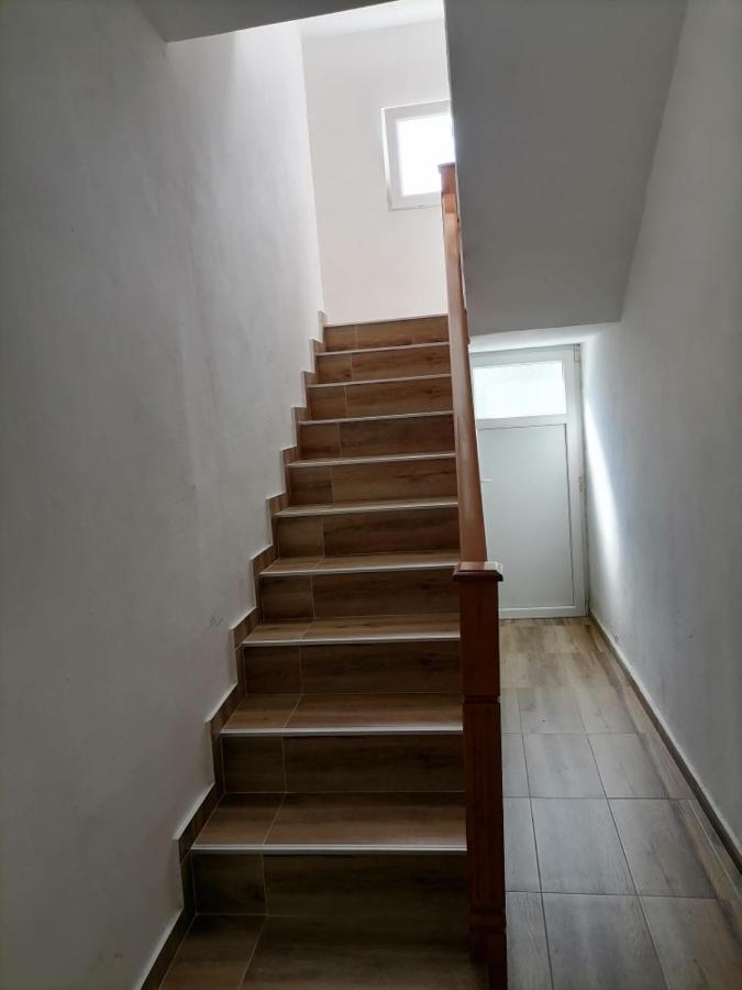 Apartmani 15 Цетине Экстерьер фото