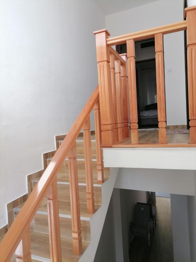 Apartmani 15 Цетине Экстерьер фото