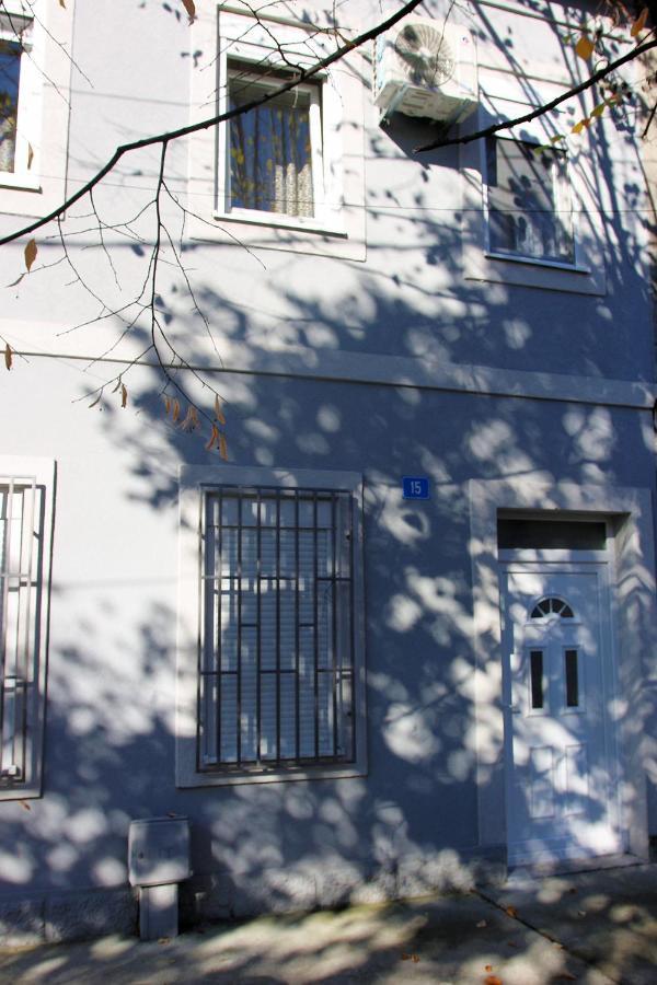 Apartmani 15 Цетине Экстерьер фото