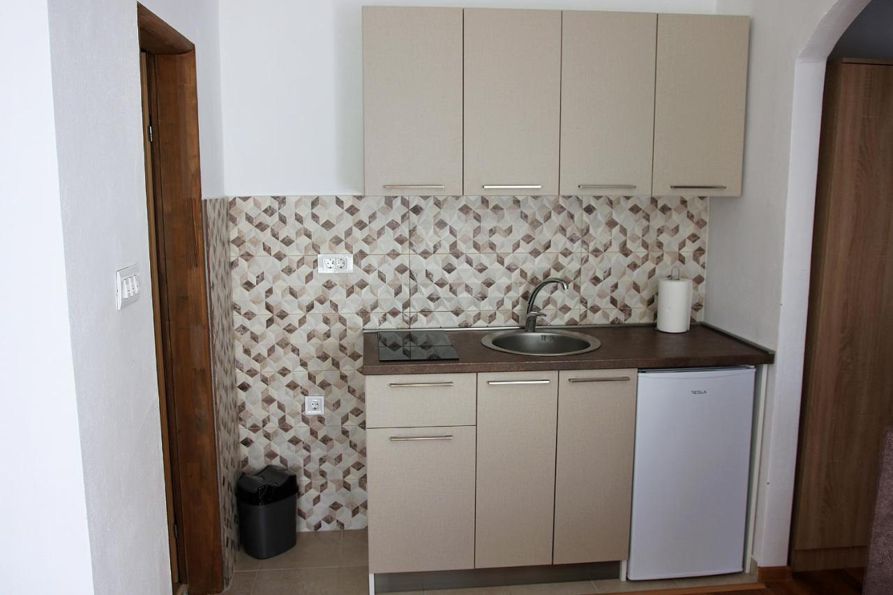 Apartmani 15 Цетине Экстерьер фото
