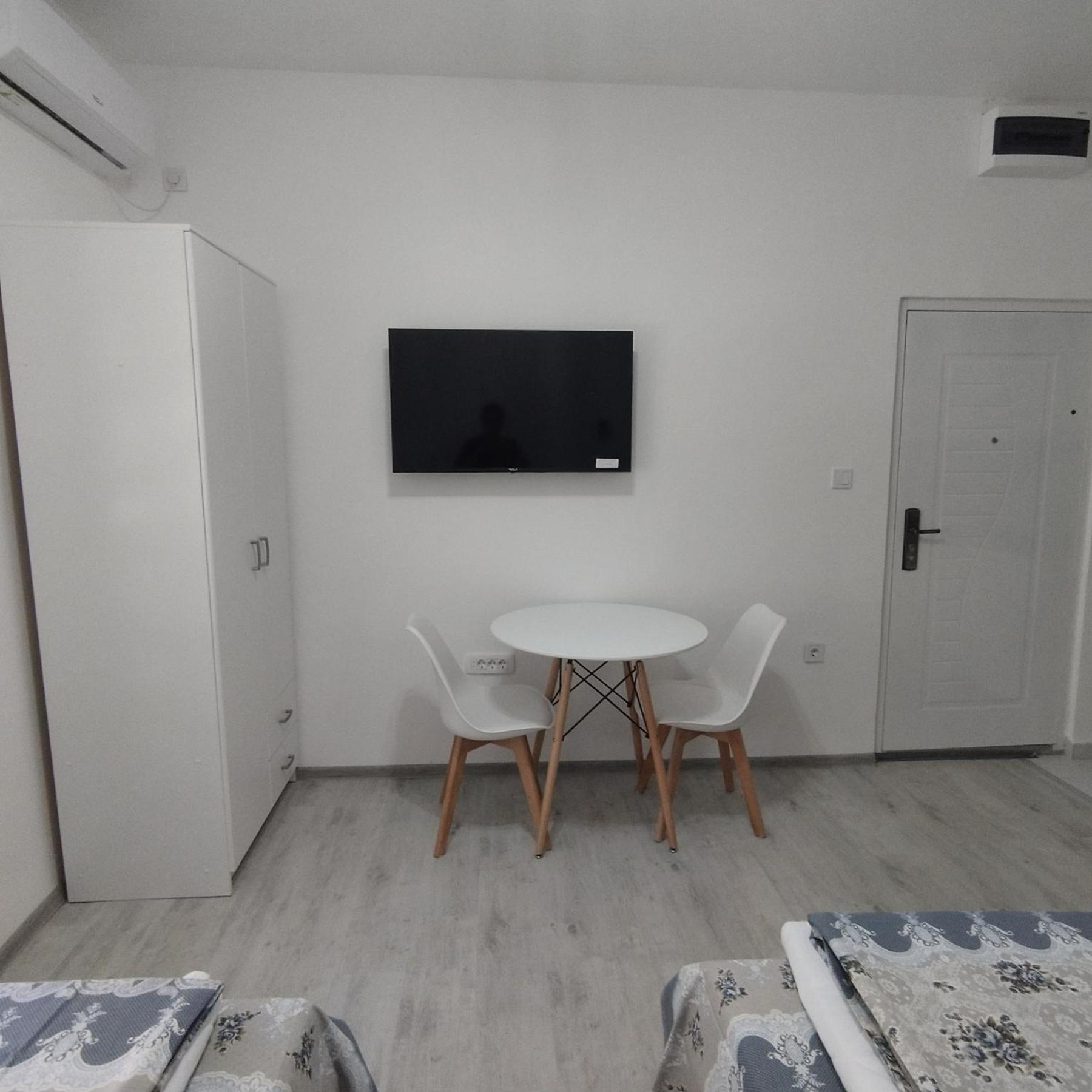 Apartmani 15 Цетине Экстерьер фото